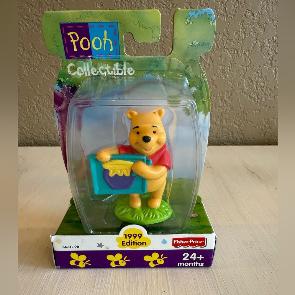 Vintage Fisher-Price Pooh Collectible 1999 Edition.